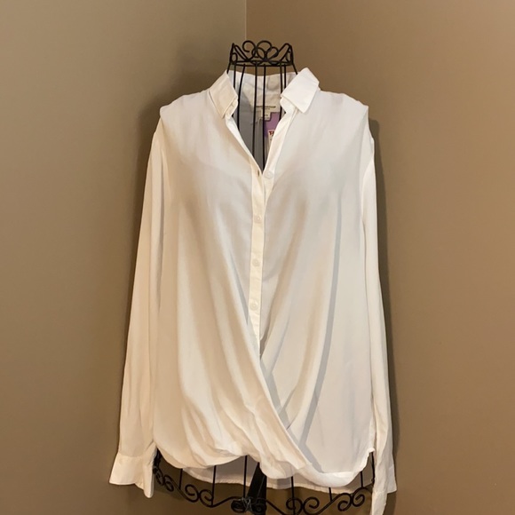 beachlunchlounge Other - BeachLunchLounge Swim CoverUp Size M